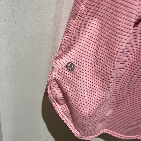 Lululemon 105 F Singlet - Picture 4 of 5